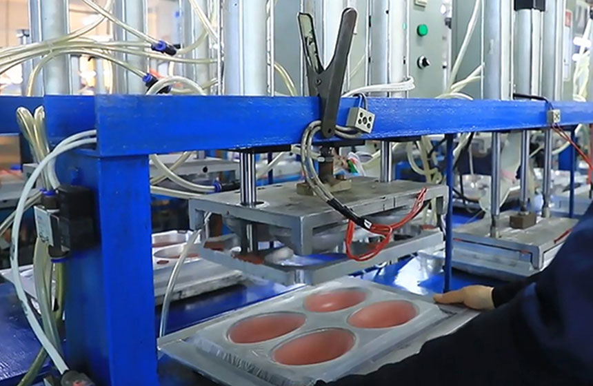 How OEM Manufacturing Elevates Your Invisible Shapewear Brand: From Concept to Finished Product