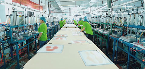 How OEM Manufacturing Elevates Your Invisible Shapewear Brand: From Concept to Finished Product
