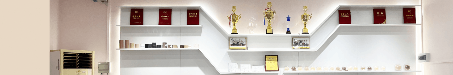 Premier Sticky Bra Manufacturer - Xinrui