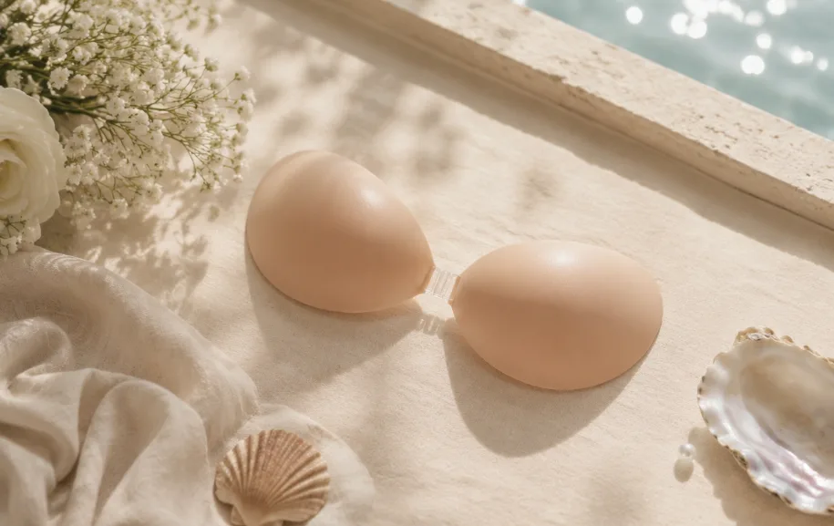 How to Achieve a Secure Fit with Your Strapless Sticky Bra